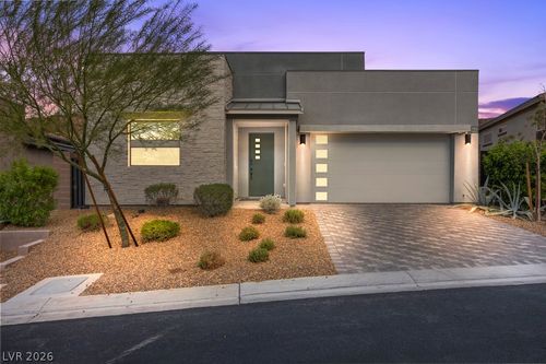 1944 Regal Bluff Dr, Henderson, NV, 89052-5106 | Card Image