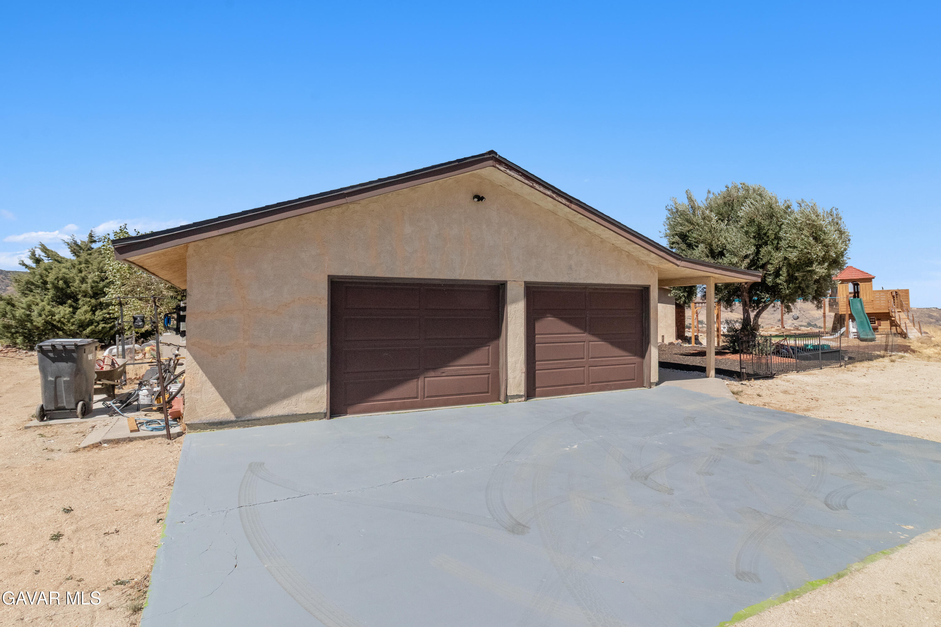 Residential in Leona Valley