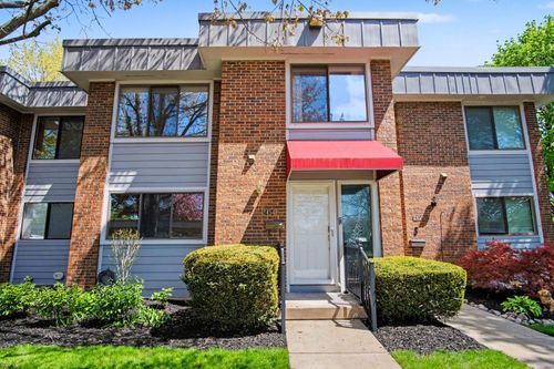 101-2454 W Collier Avenue Se, Kentwood, MI, 49546 | Card Image