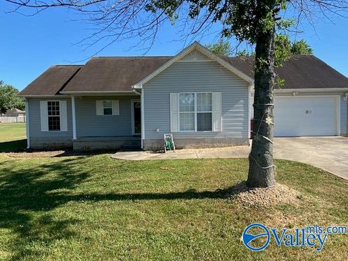 27126 Elkins Rd, Athens, AL, 35613-7547 | Card Image