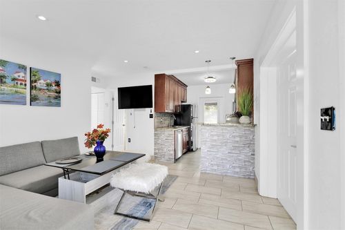 1814 Ne 53rd Ct, Pompano Beach, FL, 33064-5665 | Card Image