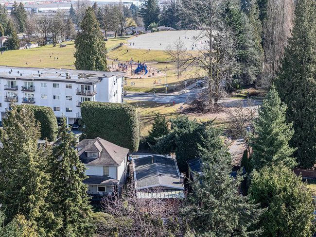 1912 Mary Hill Road, House other with 5 bedrooms, 3 bathrooms and 4 parking in Port Coquitlam BC | Image 6