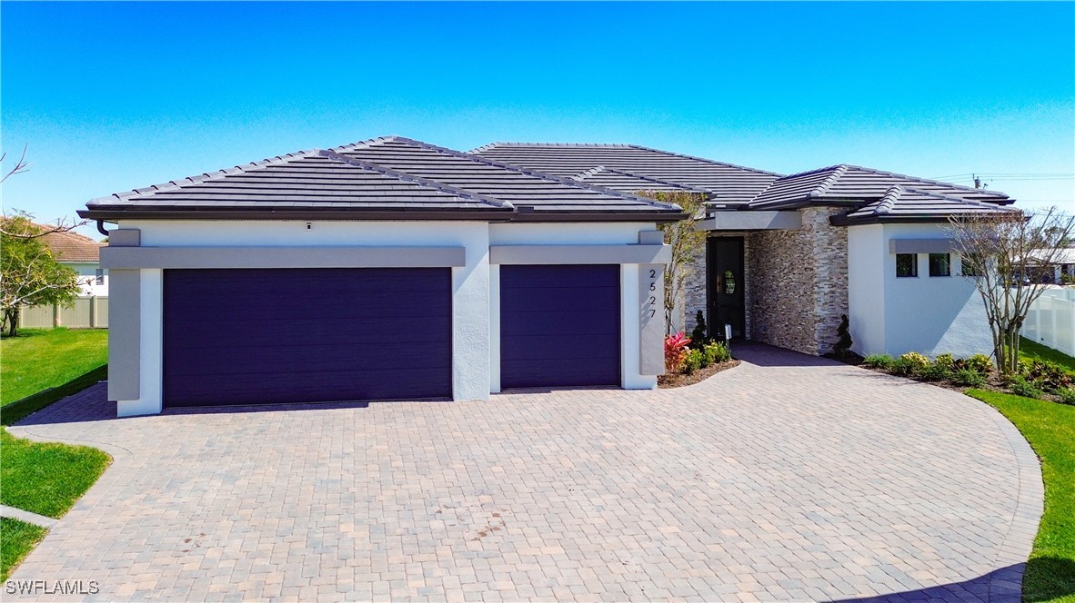 Residential in Cape Coral 4