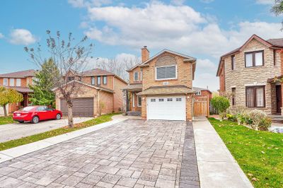 4602 Pemmican Trail, House other with 4 bedrooms, 4 bathrooms and 5 parking in Mississauga ON | Image 2