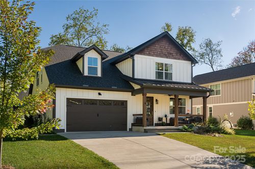 34 Myrtle Lee Cv, Arden, NC, 28704-1144 | Card Image