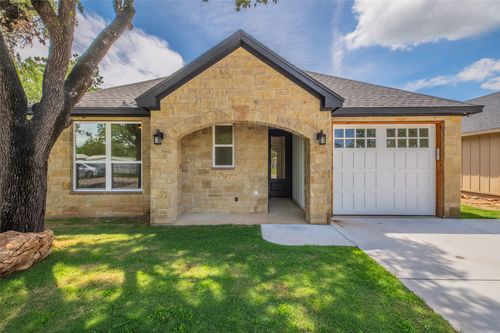 2719 Sycamore Ct, Granbury, TX, 76048-3857 | Card Image