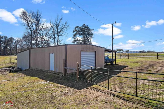 8266 State Highway 7 E, House other with 4 bedrooms, 3 bathrooms and null parking in Joaquin TX | Image 24