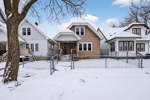 4624 N 29th Street, Milwaukee, WI, 53209 | Card Image