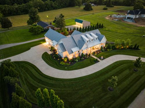 101 Kensington Pl, Nicholasville, KY, 40356-7706 | Card Image
