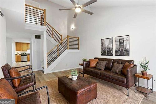 unit-303-1468 Briarwood Rd Ne, Brookhaven, GA, 30319-5736 | Card Image