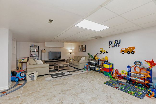 2080 Arrowhead Ct, House other with 4 bedrooms, 4 bathrooms and 3 parking in Geneva IL | Image 29