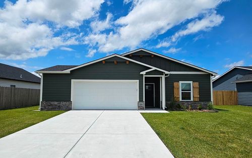 231 S Gatewood St, Valley Center, KS, 67147-4741 | Card Image