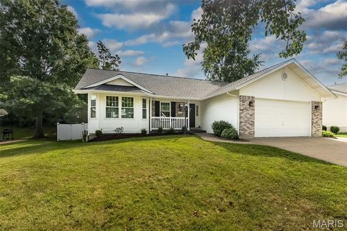 436 White Chapel Dr, O Fallon, MO, 63368-8024 | Card Image