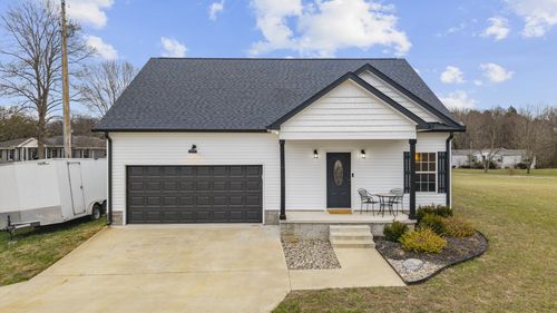 4220 Highway 231 S, Castalian Springs, TN, 37031-5590 | Card Image