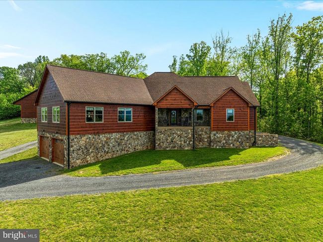 1996 Buck Mountain Rd, House other with 4 bedrooms, 4 bathrooms and null parking in Bentonville VA | Image 51