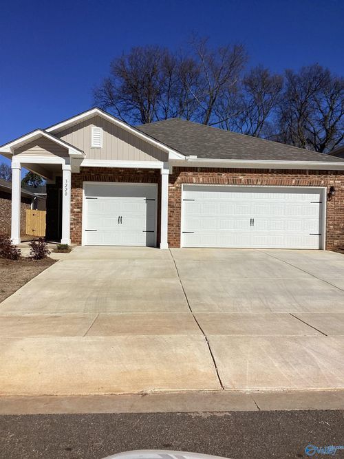 3220 Spool Ln Sw, Huntsville, AL, 35805-5469 | Card Image