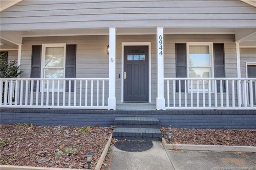 6944 Calamar Dr, Fayetteville, NC, 28314-5207 | Card Image