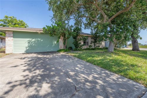 1810 Silver Sands Drive, Corpus Christi, TX, 78412 | Card Image