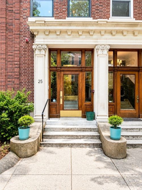 2-25 Euston St, Brookline, MA, 02446-4100 | Card Image