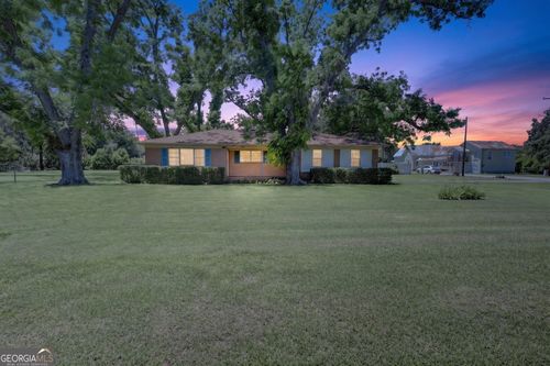 310 S Leroy St, Metter, GA, 30439-4635 | Card Image