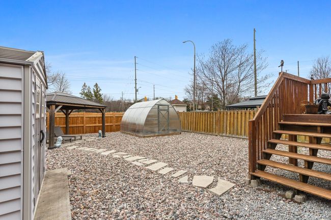 63 Prentice Dr, House other with 4 bedrooms, 3 bathrooms and 4 parking in Whitby ON | Image 37