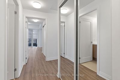 1407 - 286 Main St, Condo with 2 bedrooms, 2 bathrooms and 1 parking in Toronto ON | Image 3