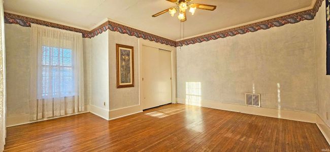131 N Cherry St, House other with 3 bedrooms, 2 bathrooms and null parking in Mount Carmel IL | Image 14