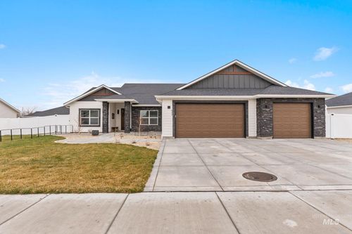 642 Clear Spring St, Burley, ID, 83318-3058 | Card Image