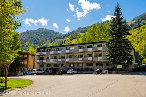 unit-2b-100 E Dean St, Aspen, CO, 81611-1967 | Card Image