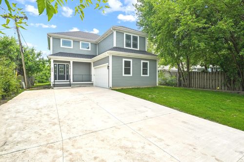 249 E Kenilworth Ave, Villa Park, IL, 60181-2638 | Card Image