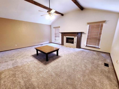 10413 Glascow Drive, Yukon, OK, 73099 | Card Image