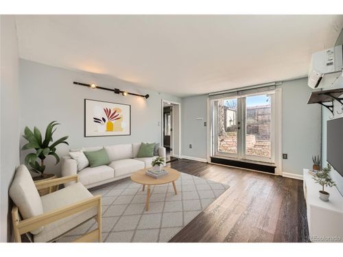 3348 S Corona St, Englewood, CO, 80113-2827 | Card Image