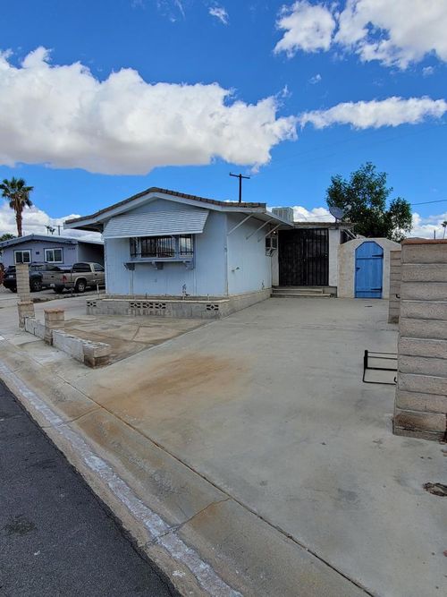 32222 Cody Ave, Thousand Palms, CA, 92276-3656 | Card Image