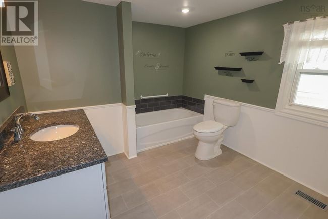 17600 Highway 103, House other with 2 bedrooms, 1 bathrooms and null parking in Italy Cross NS | Image 17