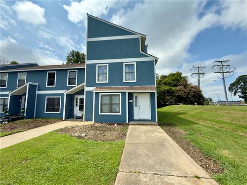 2149 Pier Point Pl, Virginia Beach, VA, 23455-2554 | Card Image
