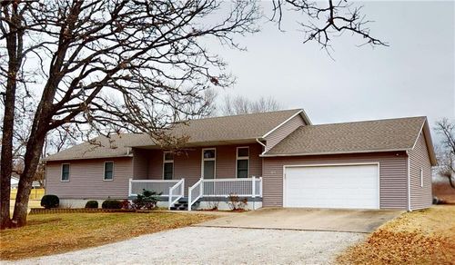 18985 S 1488 Road, Nevada, MO, 64772 | Card Image