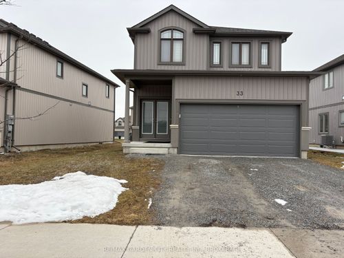 lwr-bachelor-33 Bounty Avenue, Thorold, ON, L2V0H3 | Card Image