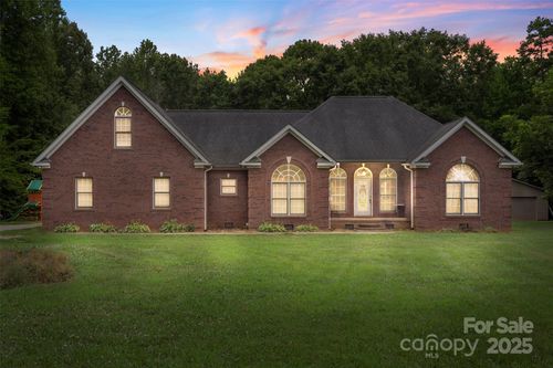 1035 Mountain Rd, Cleveland, NC, 27013-9741 | Card Image