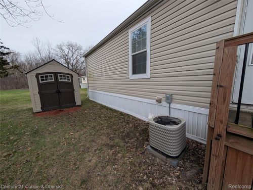 17541 Birch St, Romulus, MI, 48174-9640 | Card Image