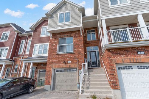 {{alt}} | Card Image