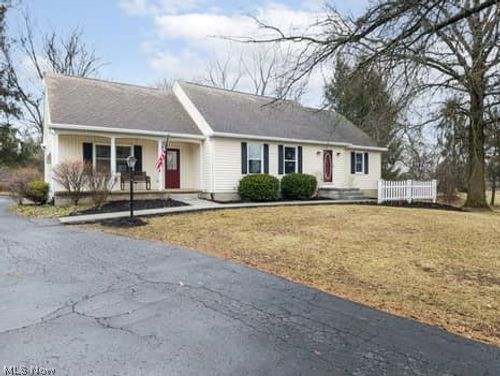 4293 Good Rd, Seville, OH, 44273-9385 | Card Image