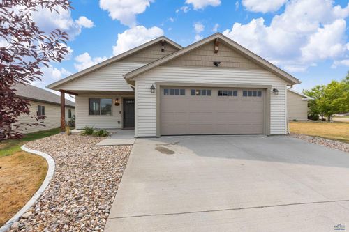 1925 Absaroka St, Spearfish, SD, 57783-3300 | Card Image
