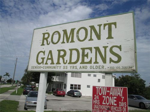 apt-8-51 Ne 204th St, Miami Gardens, FL, 33179-2314 | Card Image