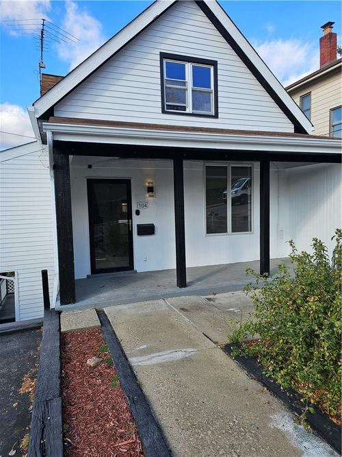 104 Marylea Ave, Brentwood, PA, 15227-2956 | Card Image