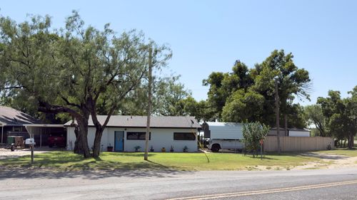1802 S Concho Dr, San Angelo, TX, 76904-7910 | Card Image