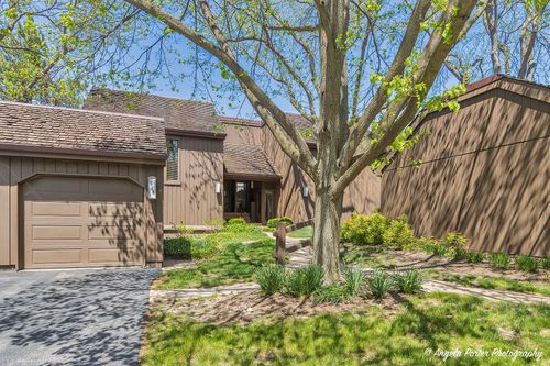 apt-c-329 Woodview Rd, Lake Barrington, IL, 60010-1775 | Card Image