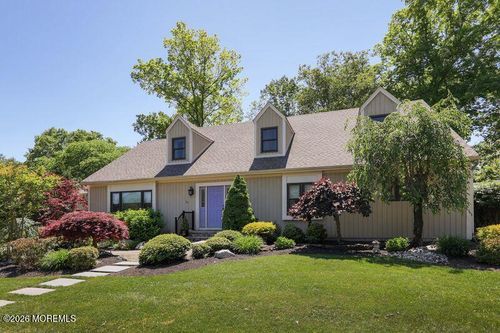 3 Baskenridge Dr, Middletown, NJ, 07748-2540 | Card Image