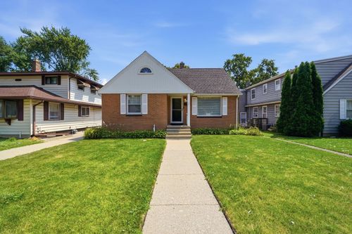 1009 Leith Ave, Waukegan, IL, 60085-2521 | Card Image