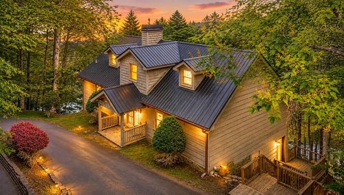 329 Blackberry Falls Ln, Ellijay, GA, 30536-7183 | Card Image