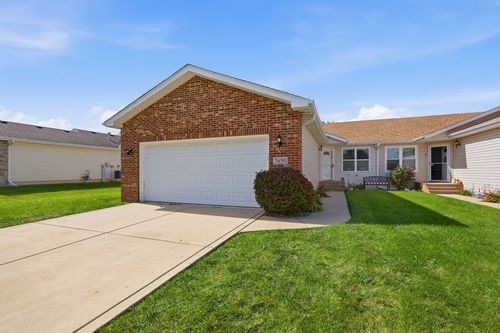 7650 Harrison St, Merrillville, IN, 46410-1481 | Card Image
